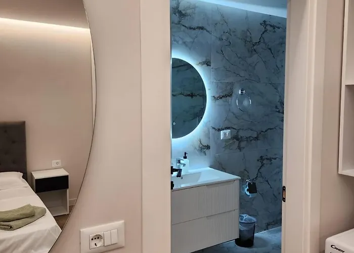 Orange Center 公寓 *